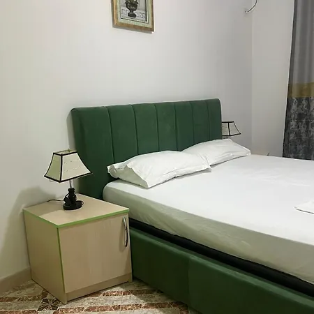 Apartament Lungomare M * Влёра